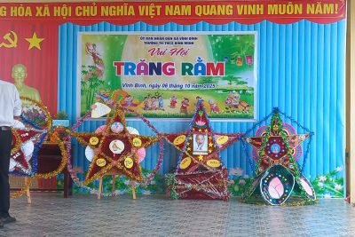 Vui Tết Trung Thu của các em học sinh trường TH&THCS Bình Minh năm 2025.